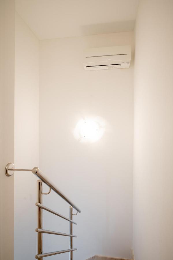 Apartment Tikvarin, Kastel Kambelovac Kaštela Екстериор снимка