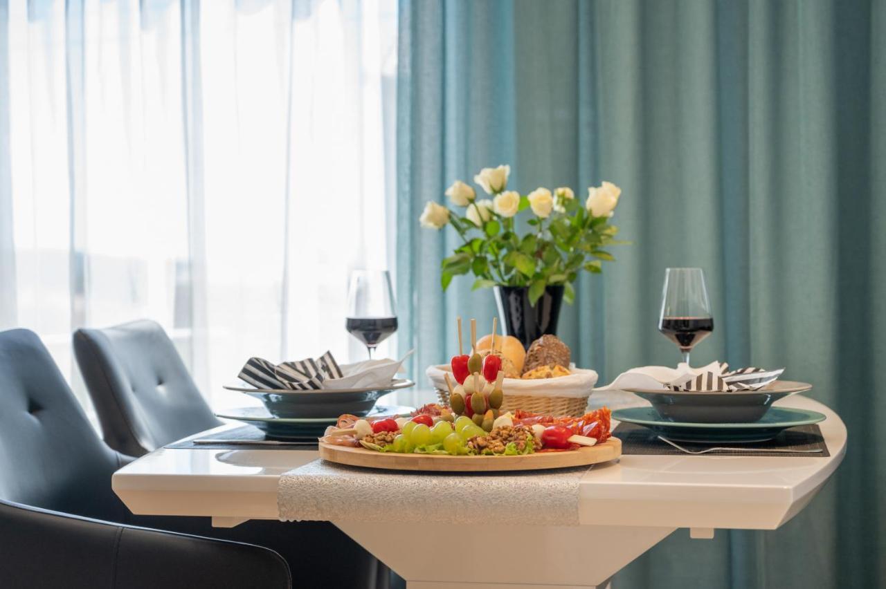 Apartment Tikvarin, Kastel Kambelovac Kaštela Екстериор снимка